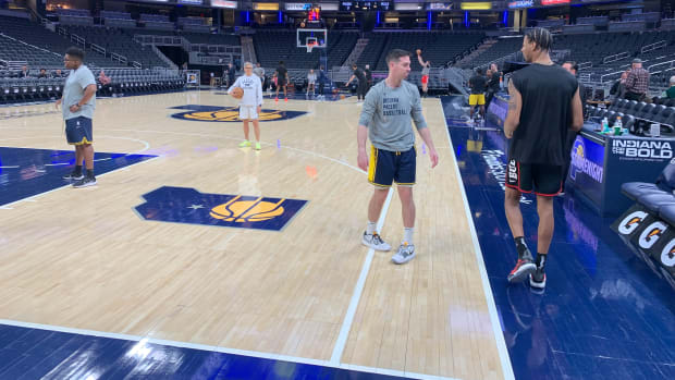 Indiana Pacers guard T.J. McConnell Chicago Bulls